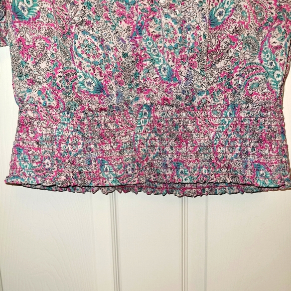 Maison d' Amelie Crop Top - Picture 3 of 7